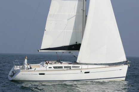 Sun Odyssey 42i