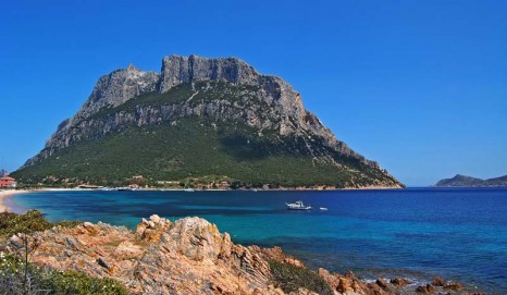 shutterstock_30154369__2__SARDEGNA_ISOLA_DI_TAVOLARA-800_small